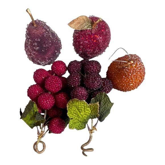 Vintage Large Lot Fake Decorative Beaded Fruit Set Raspberry Pear Apple 4 Basket - Picture 2 of 6